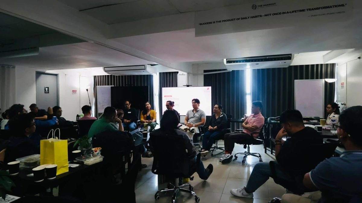 Speakers seated in a circle for the open panel discussion at the Kita Tayo SEO meetup